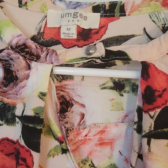 Umgee pink floral bell-sleeve blouse size M - Picture 2 of 5